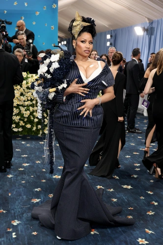 Фаворит Met Gala 2025: как Thom Browne одел главных звезд Голливуда (и обогнал даже Louis Vuitton)