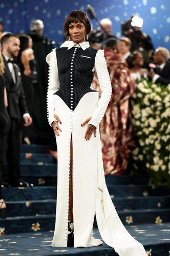 Фаворит Met Gala 2025: как Thom Browne одел главных звезд Голливуда (и обогнал даже Louis Vuitton)