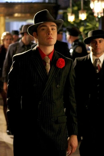 I'm Chuck Bass: 15 легендарных образов Эда Вествика в сериале «Сплетница»