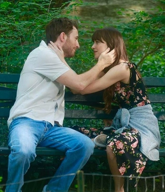 Как образы из фильма «Материалистка» отражают характер главной героини