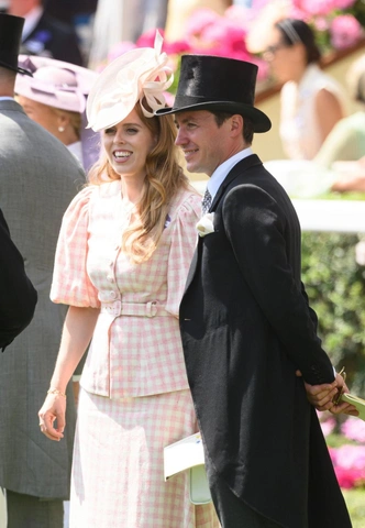 Лучшие королевские образы на открытии скачек Royal Ascot 2025 (и самые необычные шляпы)