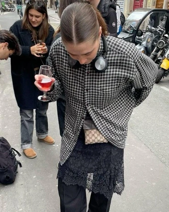 Belt skirt: ретро-тренд, который актуален не только летом