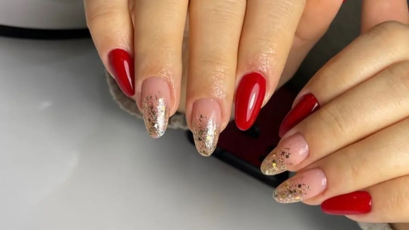 Главные оттенки в маникюре на 2025 год: какие оттенки популярны, минимализм в маникюре, мнение мастера по маникюру