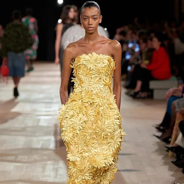 Оммаж Кристобалю: дебютная коллекция Пьерпаоло Пиччоли для Balenciaga