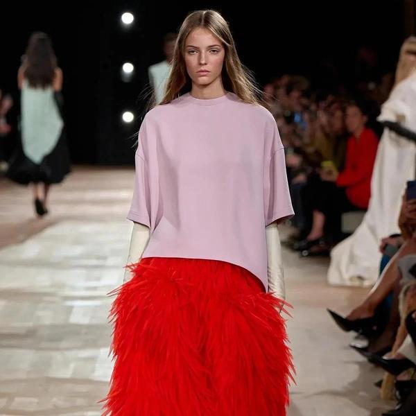Оммаж Кристобалю: дебютная коллекция Пьерпаоло Пиччоли для Balenciaga