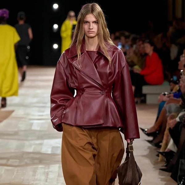 Оммаж Кристобалю: дебютная коллекция Пьерпаоло Пиччоли для Balenciaga