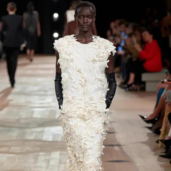 Оммаж Кристобалю: дебютная коллекция Пьерпаоло Пиччоли для Balenciaga