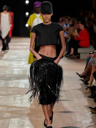 Оммаж Кристобалю: дебютная коллекция Пьерпаоло Пиччоли для Balenciaga