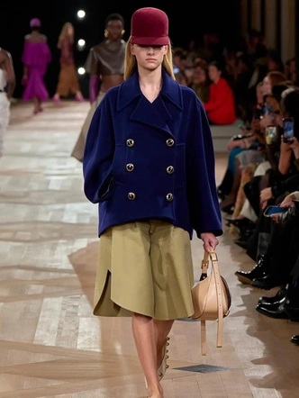 Оммаж Кристобалю: дебютная коллекция Пьерпаоло Пиччоли для Balenciaga