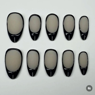 Tabi nails — маникюр, разделивший ногти и мнения
