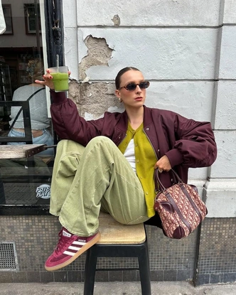 Бордо + оливковый: самый красивый дуэт ноября, который выглядит дорого