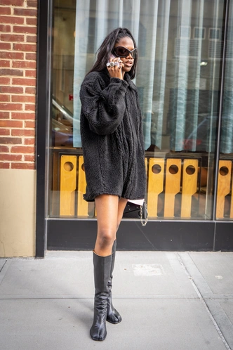 Флисовые толстовки: где искать и как носить новый тренд из спортивного гардероба