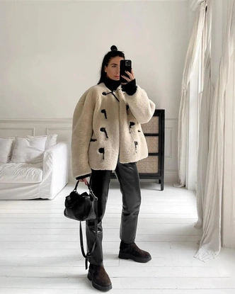 Идеальная база — брюки на осень-зиму 2025/26: лучшие модели у российских брендов