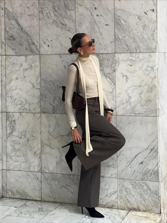 Как носить замшу в зимнем сезоне — 5 самых выигрышных сочетаний