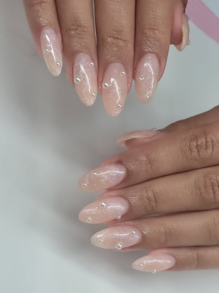 Маникюр в оттенках шампанского: какие цвета, как сделать, как выглядит, примеры, на какую форму ногтей подойдет, фото