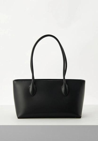 Минимализм, в который влюблены все: как Дженнифер Лоуренс стала новой королевой стритстайла