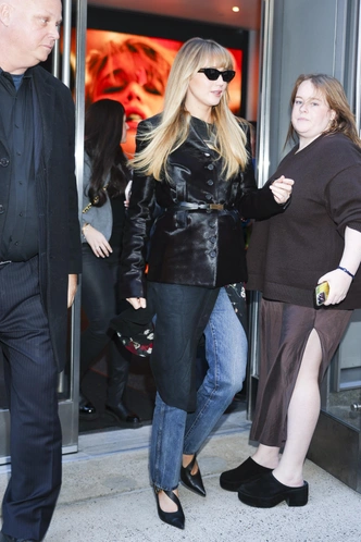 Почему стиль Old Money сильно старит?