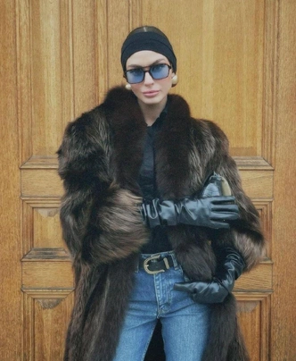 Шесть небанальных способов носить летние вещи зимой (и при чем тут кепи)