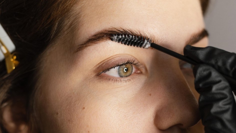 Советы визажистов: как сделать макияж, который выглядит дорого без лишних трат