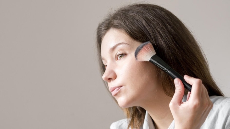 Советы визажистов: как сделать макияж, который выглядит дорого без лишних трат