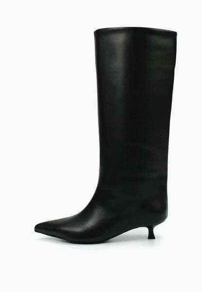 Теплая обувь: выбираем стильную пару на холодный сезон у российских брендов