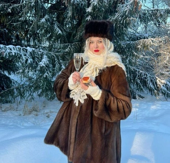 Теплые, уютные, твои: 17 лучших шуб этой зимы