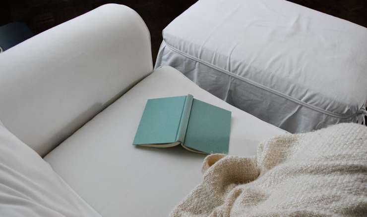 Тише воды: как устроить «тихую комнату» дома и зачем это делать