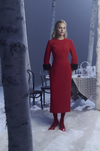 Волшебство в деталях: Roseville переосмыслили русские сказки в новой коллекции