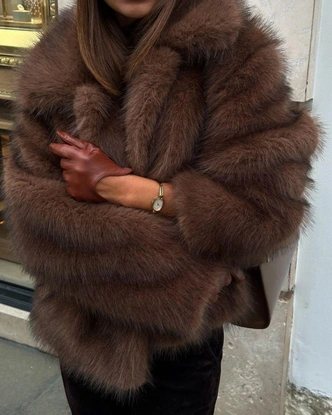 Все сходят с ума от укороченных перчаток: как и с чем их правильно носить