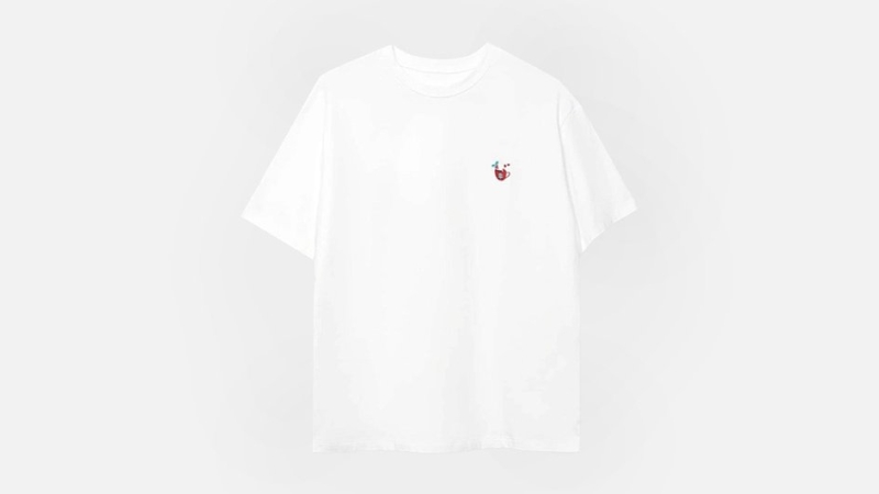 33 оригинальных идей подарков на Новый год 2026: что купить друзьям, коллегам и родственникам на новогодние праздники