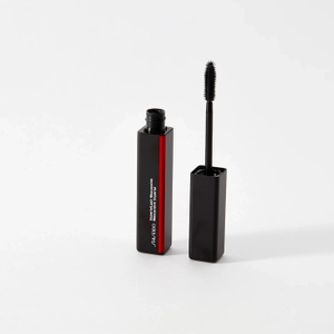 33 оригинальных идей подарков на Новый год 2026: что купить друзьям, коллегам и родственникам на новогодние праздники