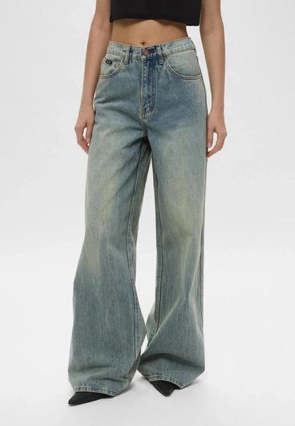 5 лучших способов стилизации джинсов зимой 2026 года