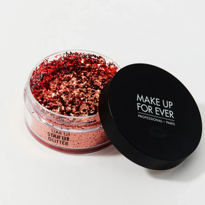 50+ лучших идей макияжа на Новый год 2026: какой выбрать под цвет глаз, легкие и оригинальные варианты, тренды и модные тендеции