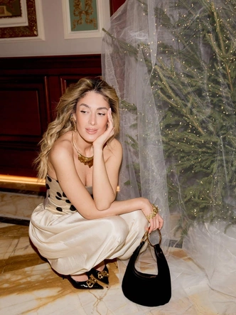 8 ошибок, из-за которых новогодний образ выглядит дешево