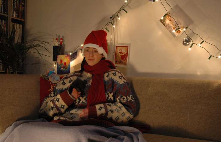 Что делать, если на Новый год 2026 приглашать некого, да и вас никто особо не ждет