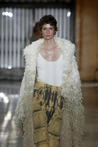 Главный hair-тренд декабря — модная стрижка шикси