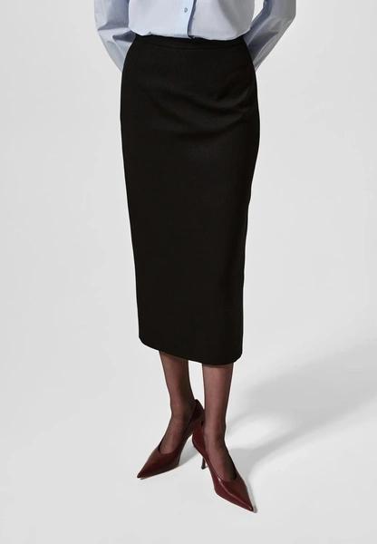 Юбка-карандаш&nbsp;&mdash; ваш мастхэв на эту зиму (где купить и как стилизовать)