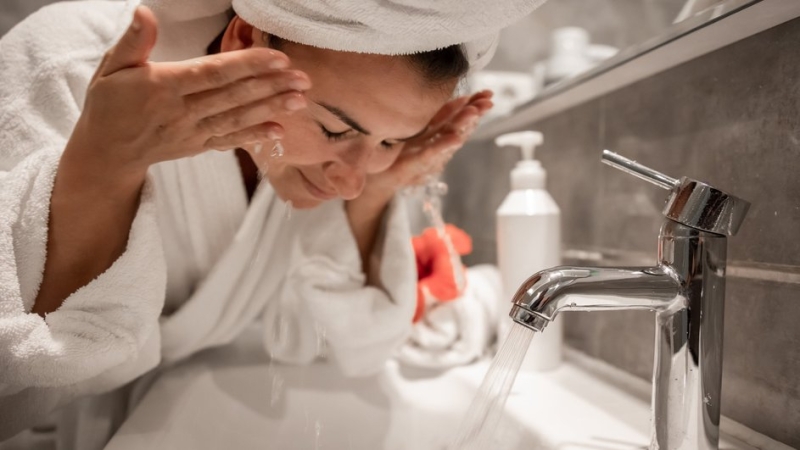 Как делают комбинированную чистку лица: как проходит процедура у косметолога, как часто можно делать