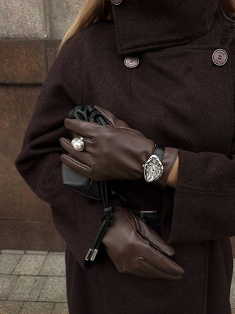 Как модно носить часы в 2026 году? (Нет, не просто на запястье)