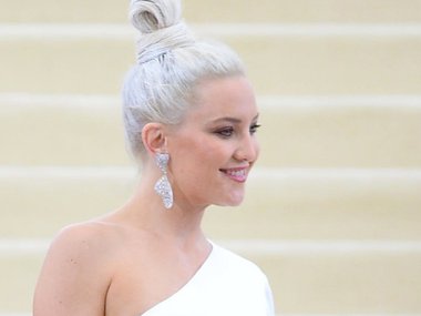 Как подготовиться к Новому году за месяц: курс массажа, стрижки, диеты, рацион