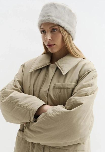 Как выглядит самая модная меховая повязка зимы