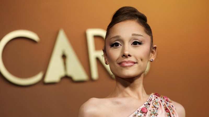 «Каменные лица» стали новым стандартом красоты. Почему культовый образ сильных женщин оказался инструментом их подчинения?