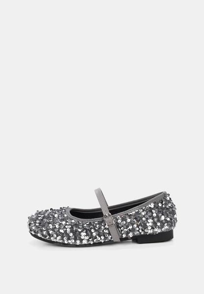 Мерцающие босоножки — элегантная альтернатива новогодним каблукам