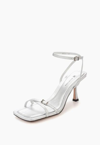 Мерцающие босоножки — элегантная альтернатива новогодним каблукам