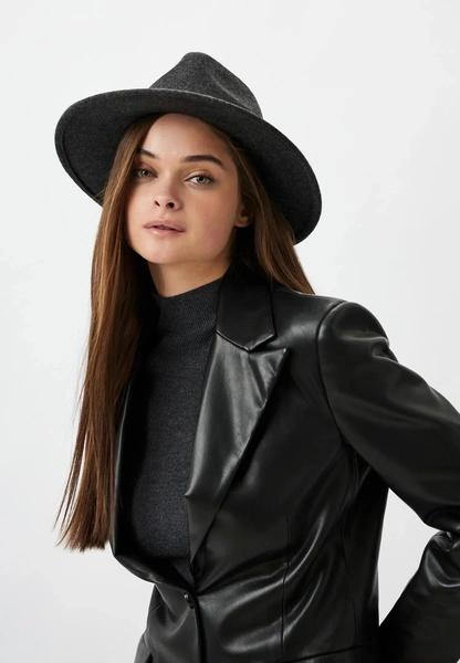 Olsen tuck: заправлять волосы под одежду — новый модный прием от сестер Олсен