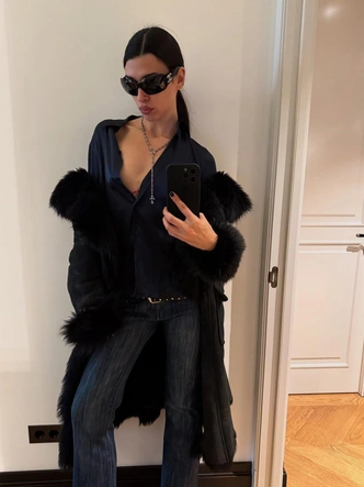 Почему все говорят об Эрике Кикнадзе — новой it-girl модной Москвы