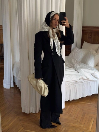 Шерстяная косынка — лучшая альтернатива шапкам (без вреда для прически)