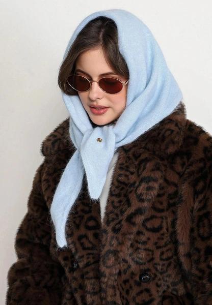 Шерстяная косынка — лучшая альтернатива шапкам (без вреда для прически)