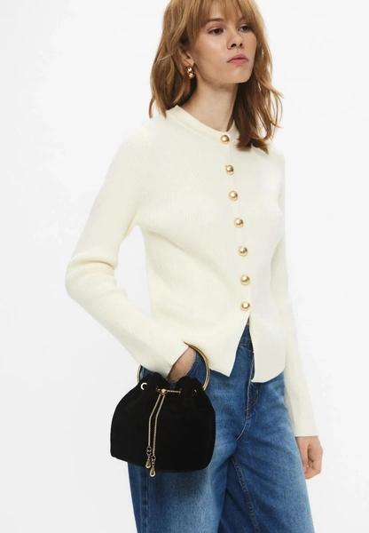 Театральная и еще 5 праздничных сумок для элегантных новогодних образов