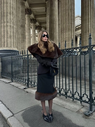 Театральный сезон: в чем пойти на премьеру в декабре, если платья надоели?